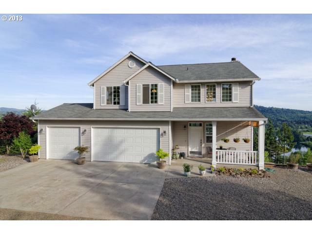 Property Photo:  240 River Ridge Dr  WA 98674 