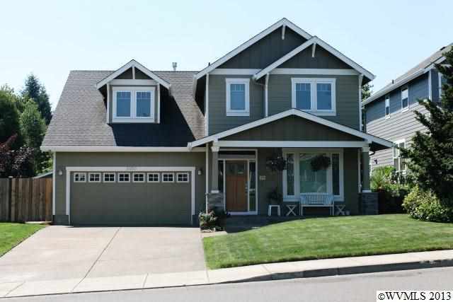 Property Photo:  2450  Reindeer Av NW  OR 97304 