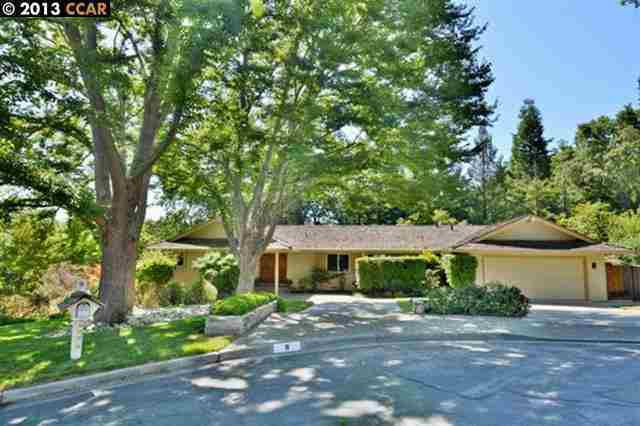 Property Photo:  9 Ashford Ct  CA 94507-2406 