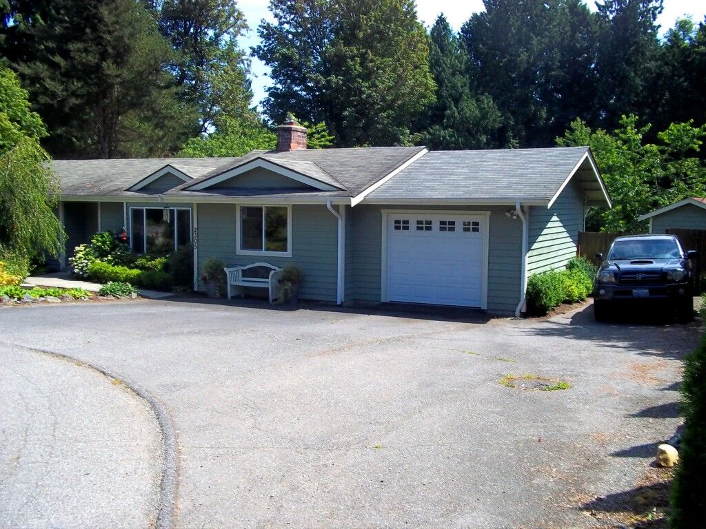 Property Photo: 2305 118th Dr NE WA 98258