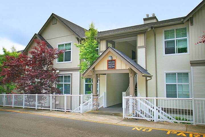 Property Photo:  23420 SE Black Nugget Rd A104  WA 98029 