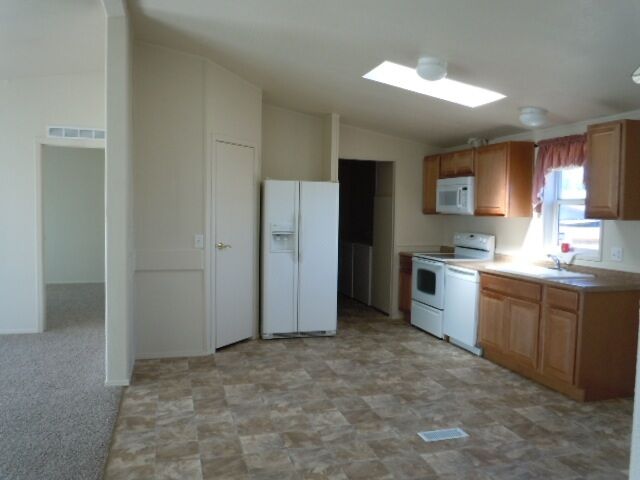 Property Photo:  1502 Yelm Ave W 6  WA 98597 
