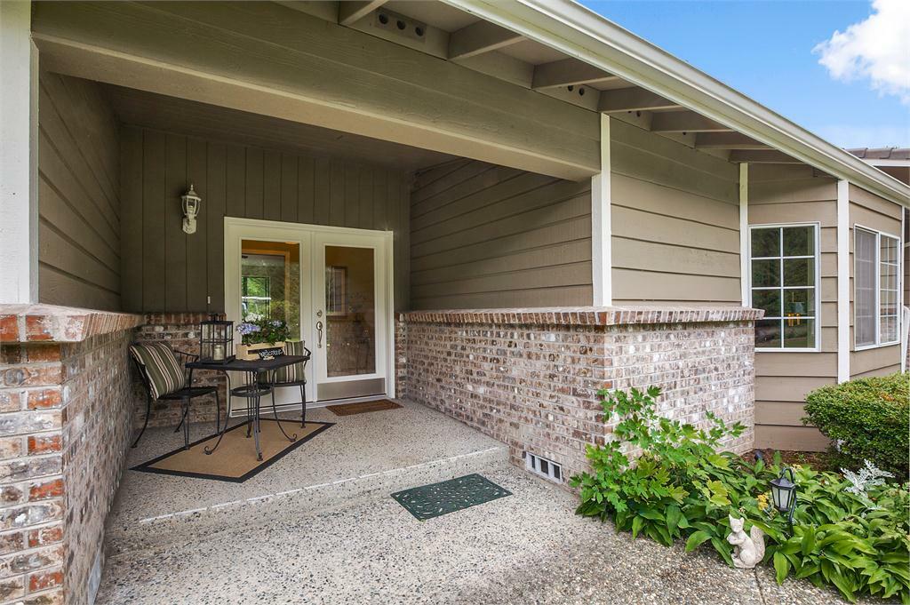Property Photo: 23920 139th Dr SE WA 98296