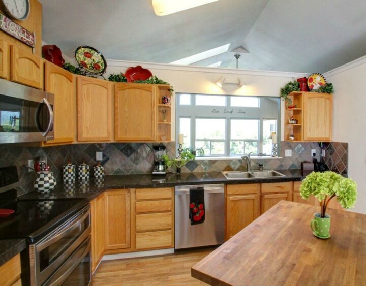 Property Photo: 13226 Lake View Place WA 98273