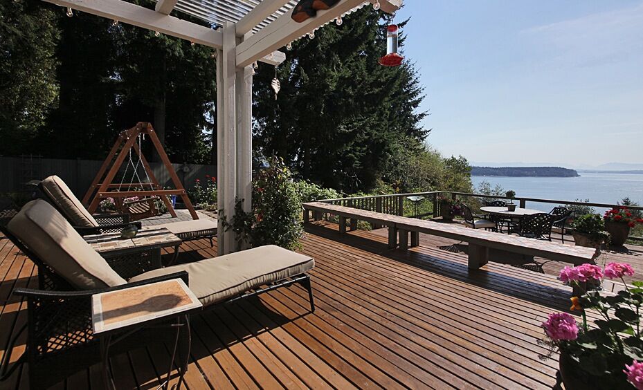 Property Photo:  5133 View Rd  WA 98260 