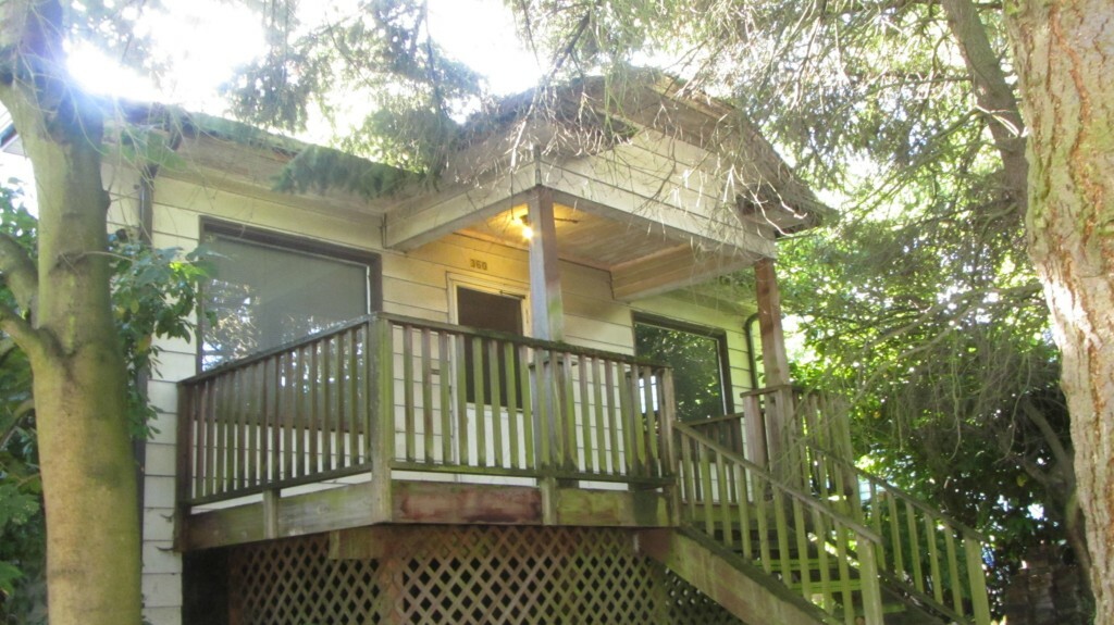 Property Photo: 360 27th Ave WA 98122
