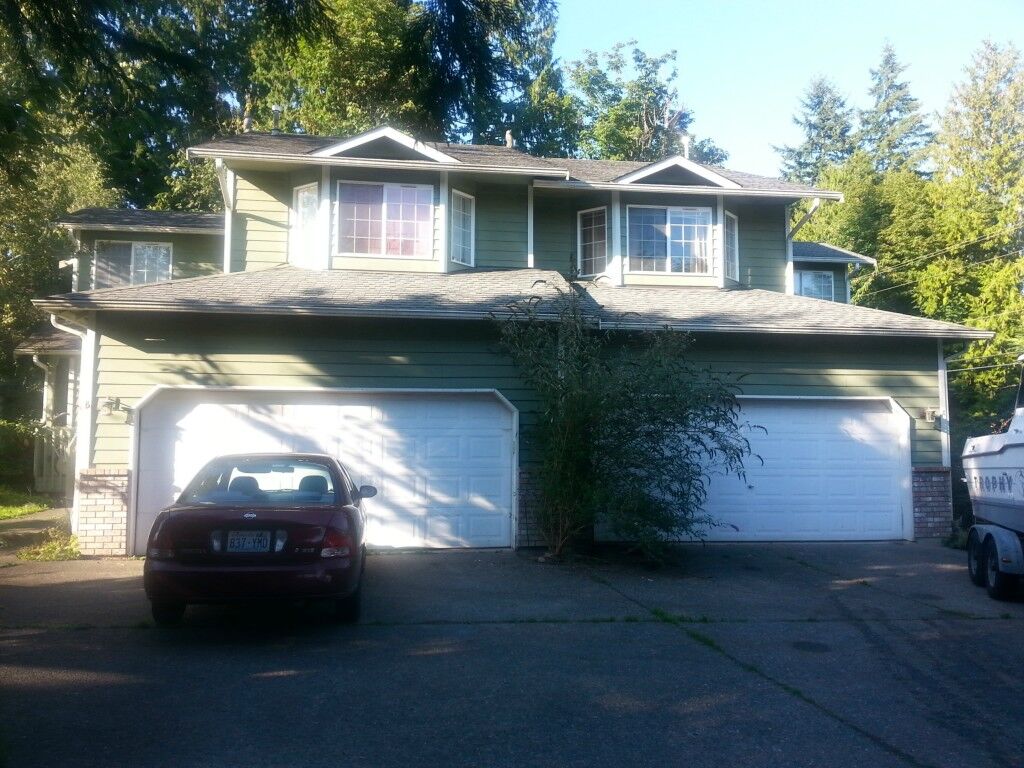 Property Photo:  9823 11th Place SE  WA 98258 