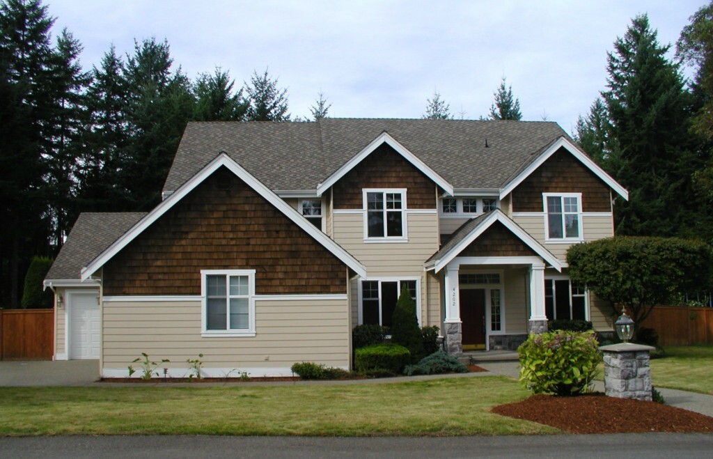 Property Photo: 4202 71st Av Ct NW WA 98335