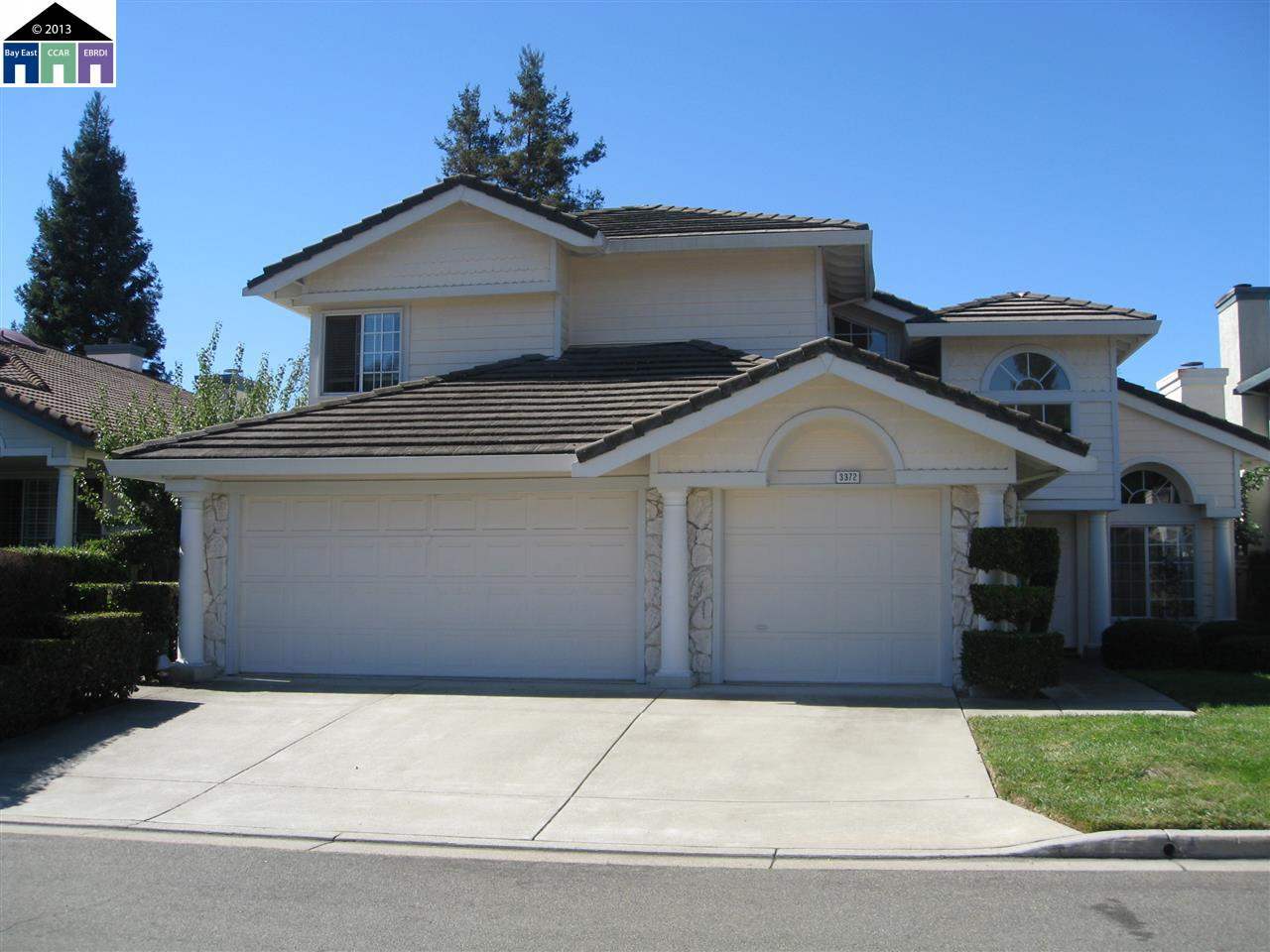 Property Photo:  3372 Green Meadow Drive  CA 94506-1230 