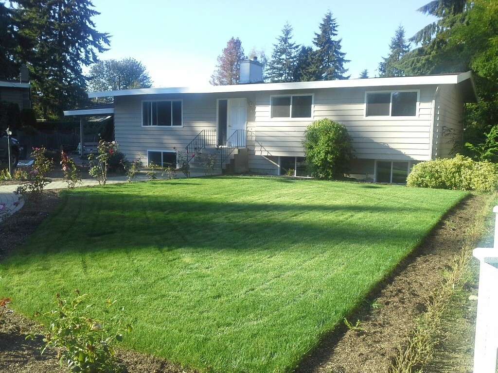 Property Photo:  7717 205th Place SW  WA 98026 