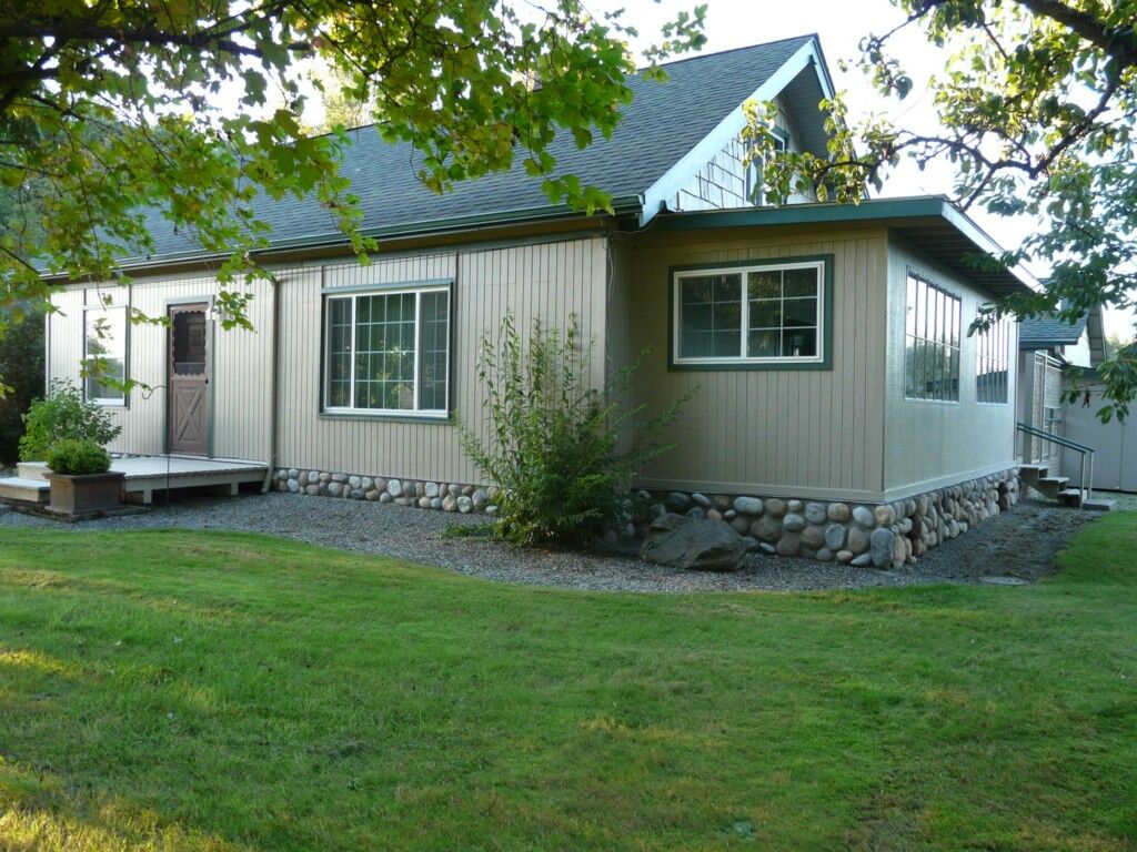 Property Photo: 19753 County Line Rd WA 98292