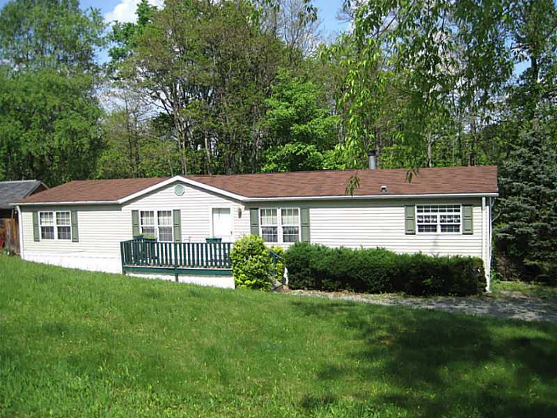 Property Photo: 4740 Sardis Road PA 15668