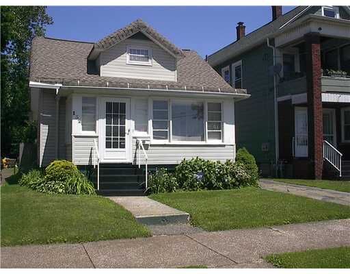 Property Photo: 132 E 32nd Street PA 16504