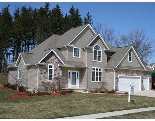 Property Photo: 1218 Silver Drive PA 16509