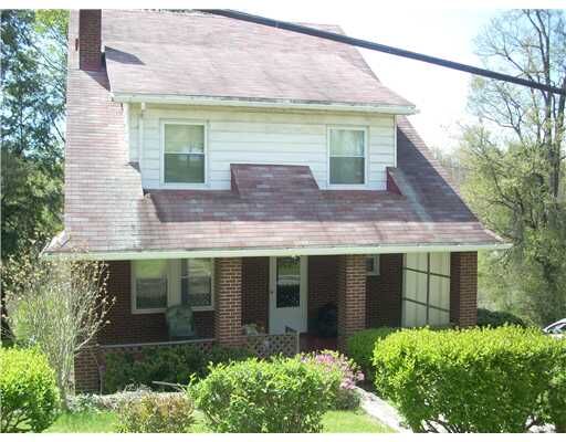 Property Photo:  44 Courtney Hill Road  PA 15332 