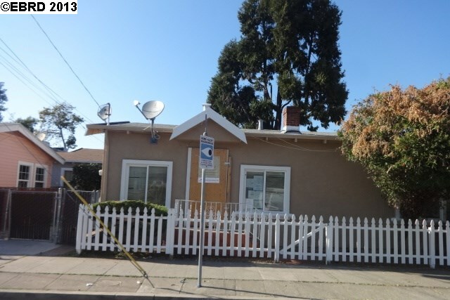 Property Photo:  3251 63rd Ave  CA 94605 