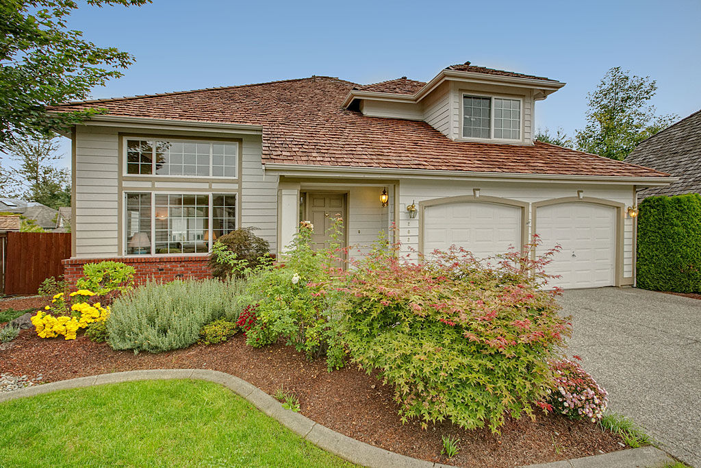 Property Photo:  26203 125th Place SE  WA 98030 