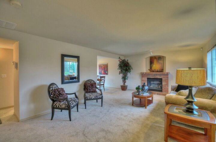 Property Photo: 26618 126th Lane SE WA 98030