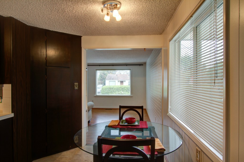 Property Photo:  303 NW 97th St  WA 98117 