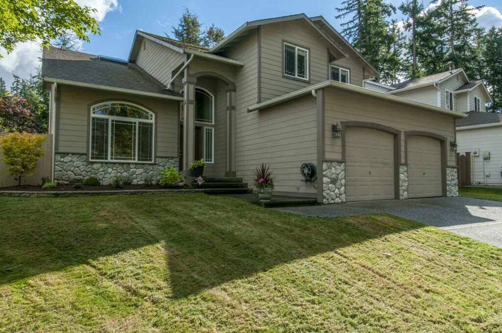 Property Photo:  3110 201st St SE  WA 98012 