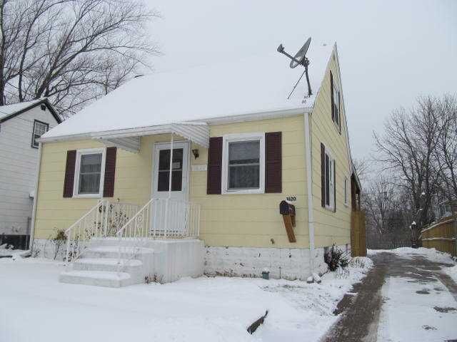 Property Photo:  1620 Prospect Avenue  PA 16510 