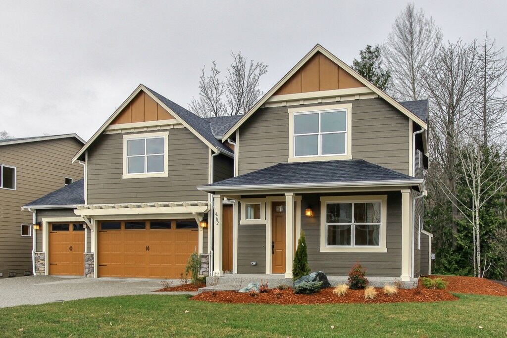 Property Photo: 4702 Mount Baker Lp WA 98273