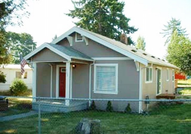 Property Photo: 3106 S Melrose St WA 98405