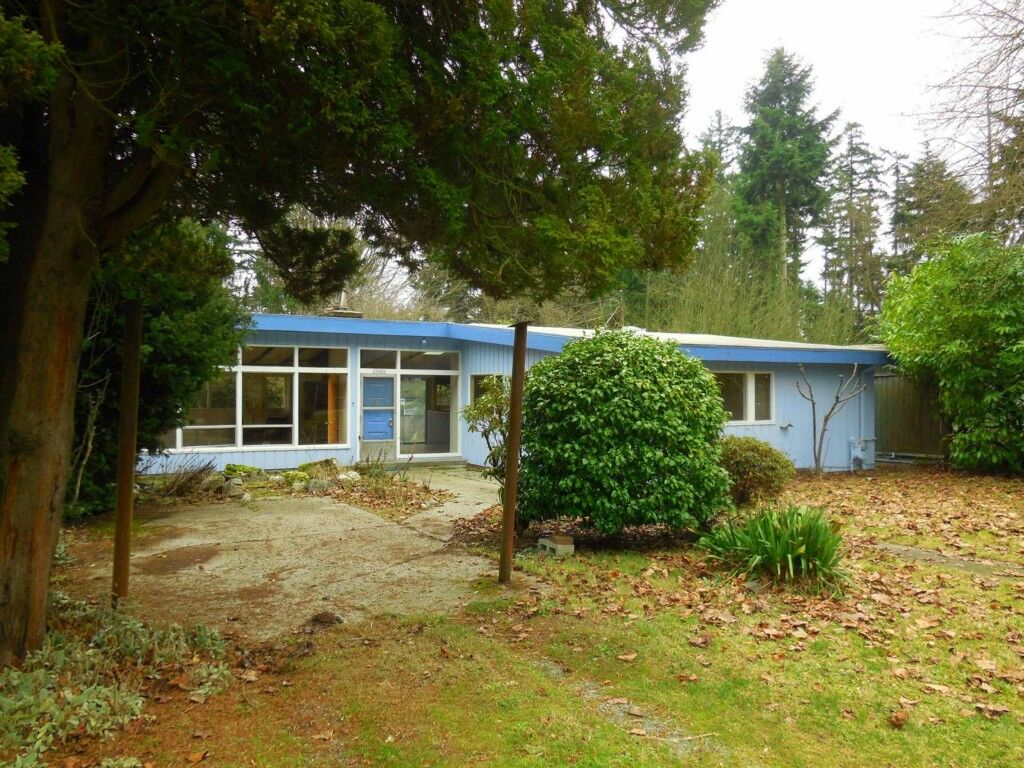 Property Photo:  23405 78th Ave W  WA 98026 
