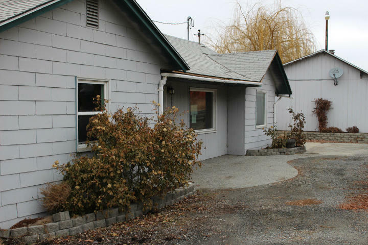 Property Photo: 4000 Sunset Hwy WA 98802