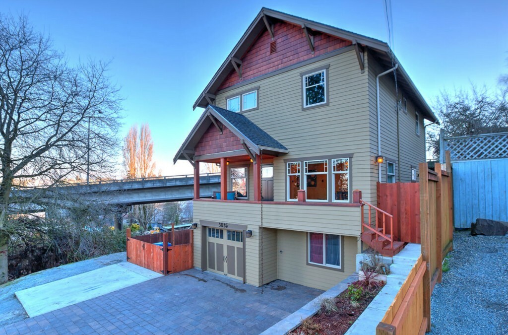 Property Photo:  3035 SW Manning St  WA 98126 