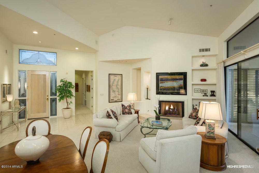 Property Photo: 11676 E Del Timbre Drive AZ 85259