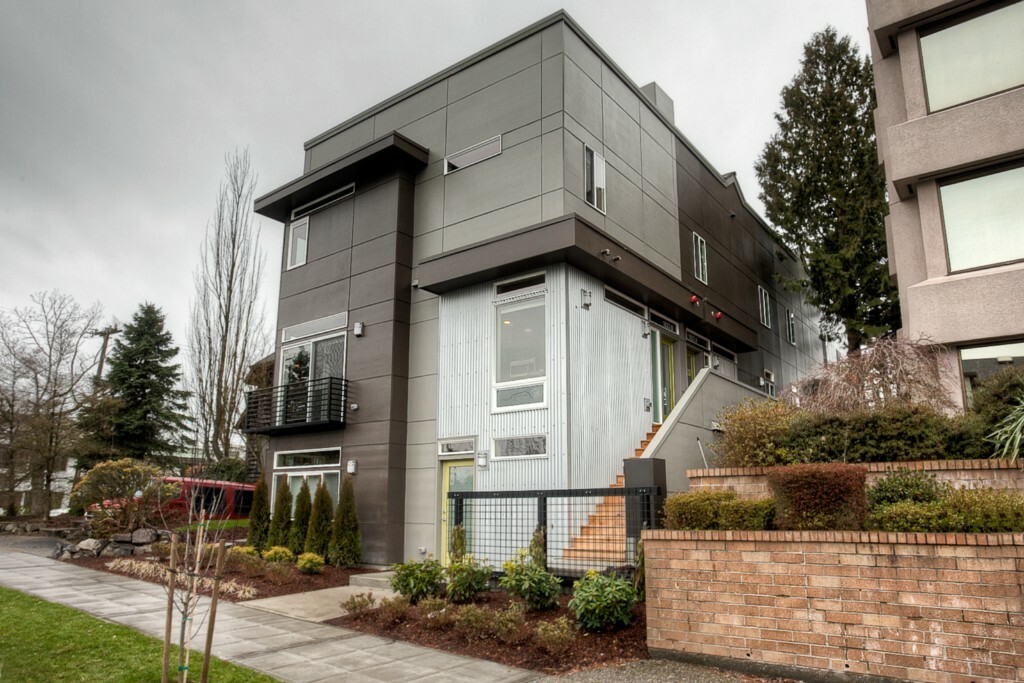 Property Photo:  1631 California Ave SW A  WA 98116 