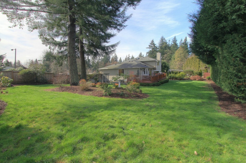 Property Photo:  1409 174th Place SW  WA 98037 