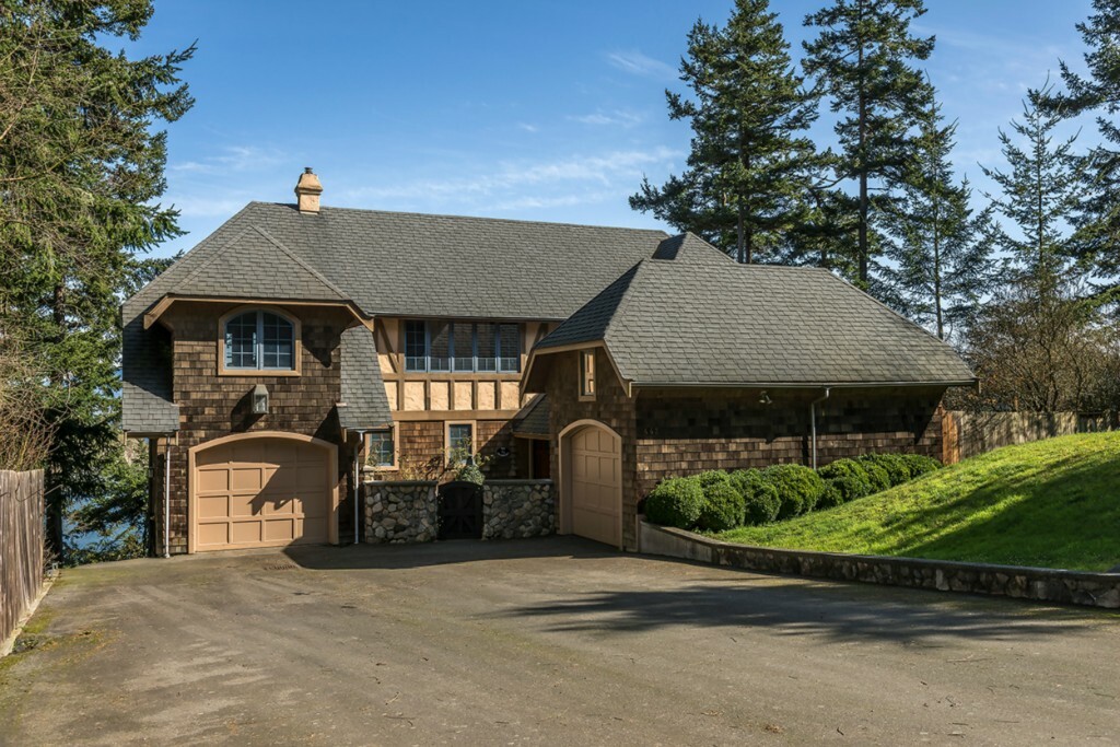 Property Photo:  7845 Evergreen Lane  WA 98221 