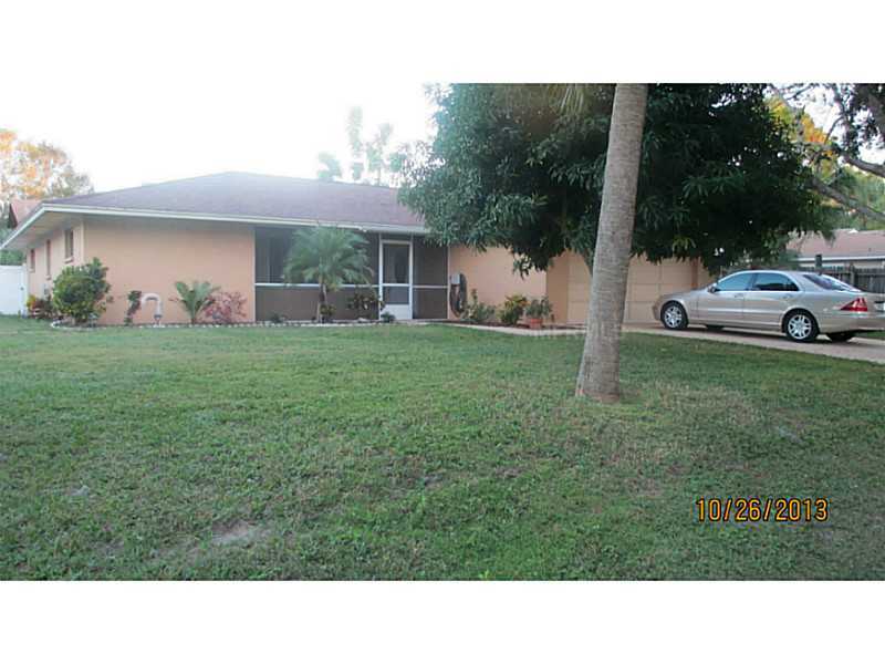 Property Photo: 4722 Delmonte Avenue FL 34235