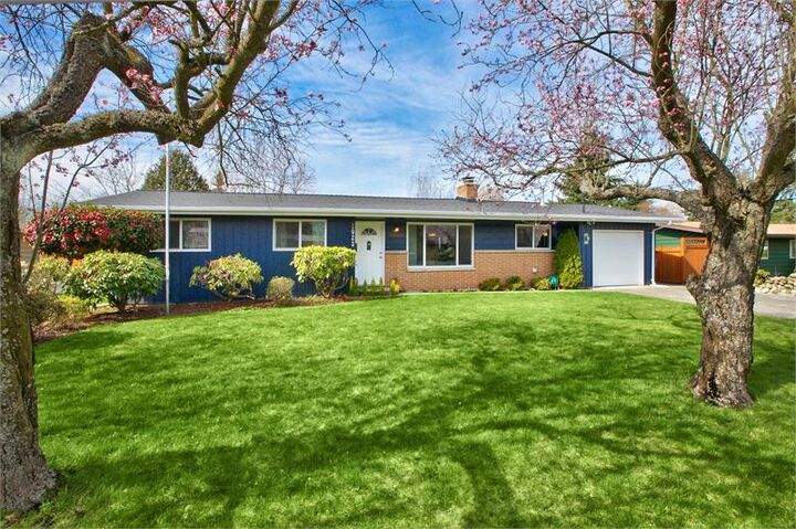 1023 Lynnwood Ave NE  Renton WA 98056 photo