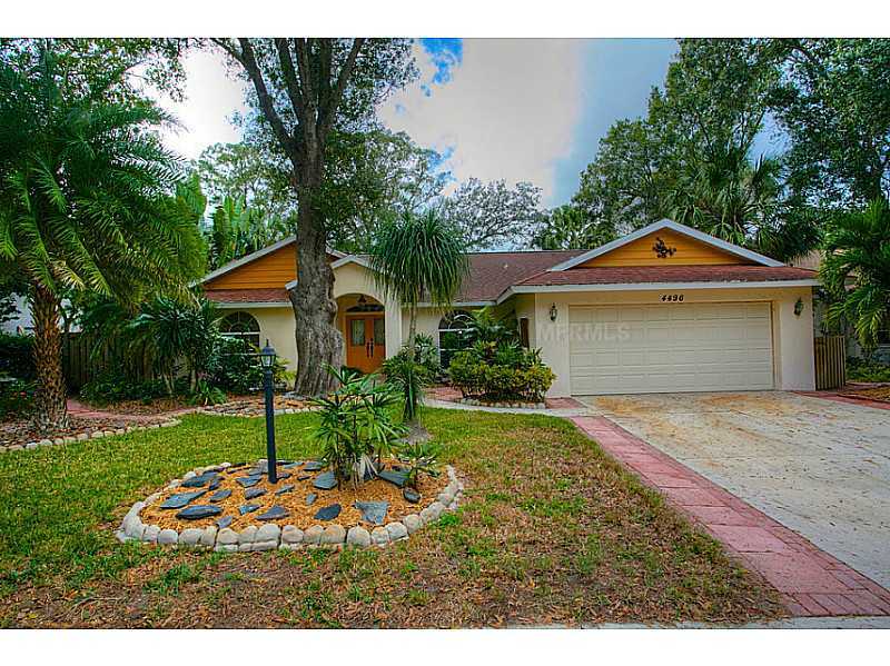 Property Photo:  4496 Diamond Circle E  FL 34233 