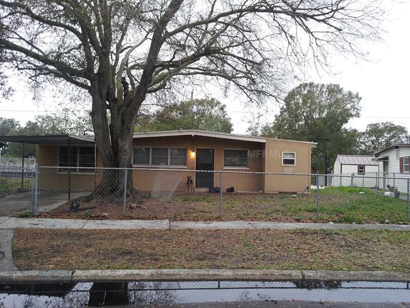 Property Photo:  2027 Warrington Way  FL 33619 