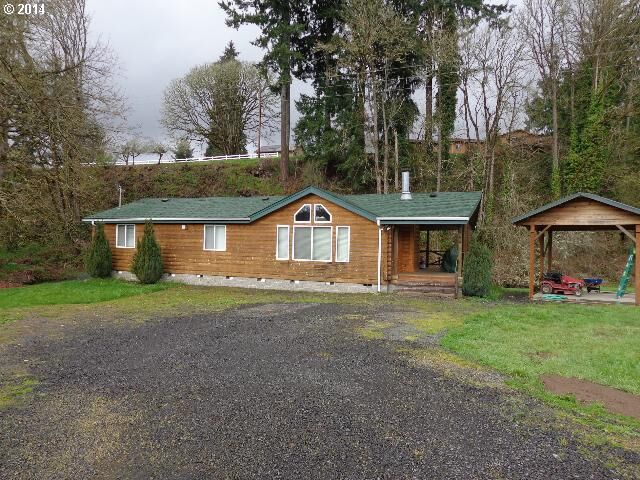 Property Photo: 37639 Camp Creek Rd OR 97478