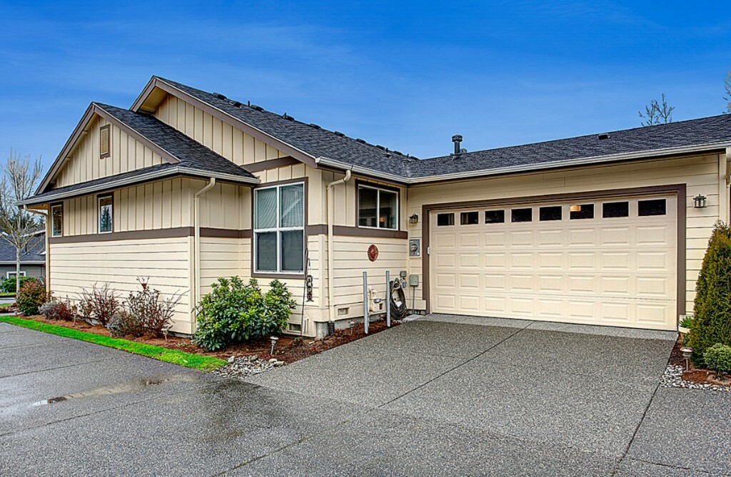 Property Photo:  23652ne 135th Wy  WA 98053 