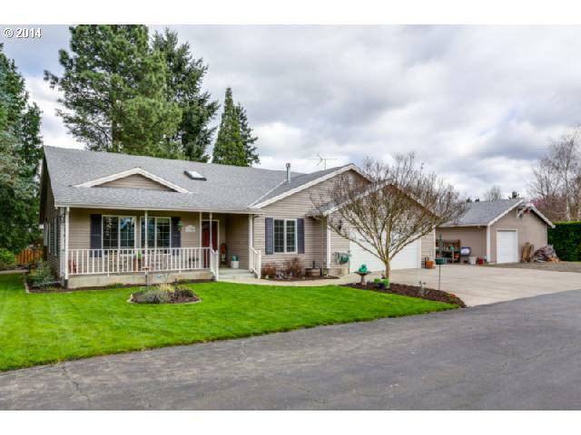 Property Photo: 11308 SE Stanley Ave OR 97222