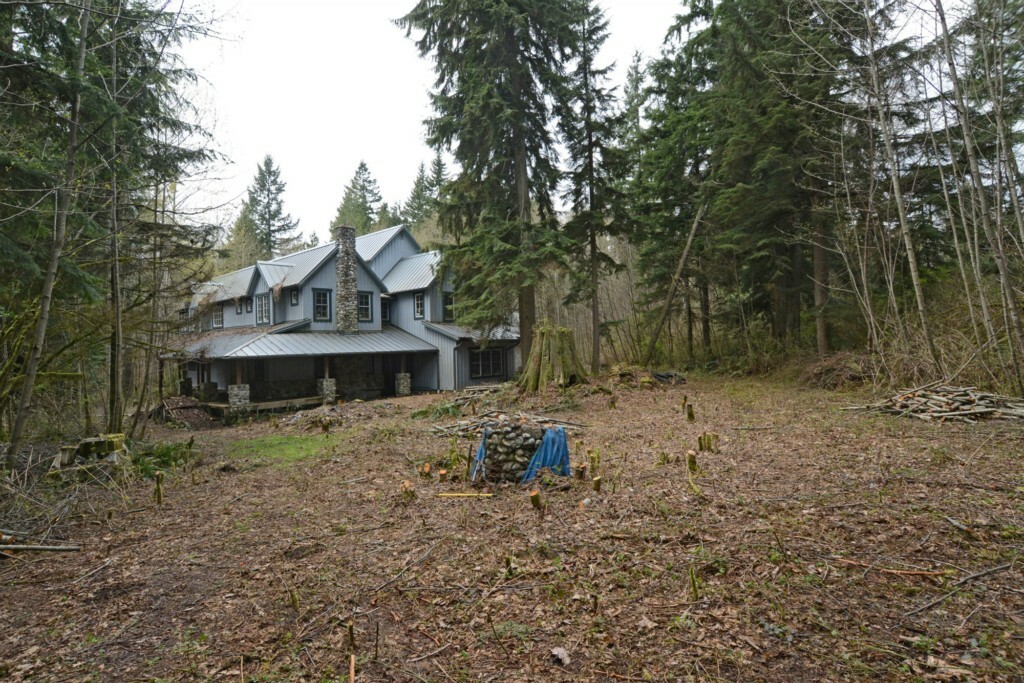 Property Photo:  20313 217th Ave NE  WA 98077 