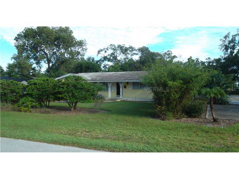 Property Photo:  501 Oak Lane  FL 32751 