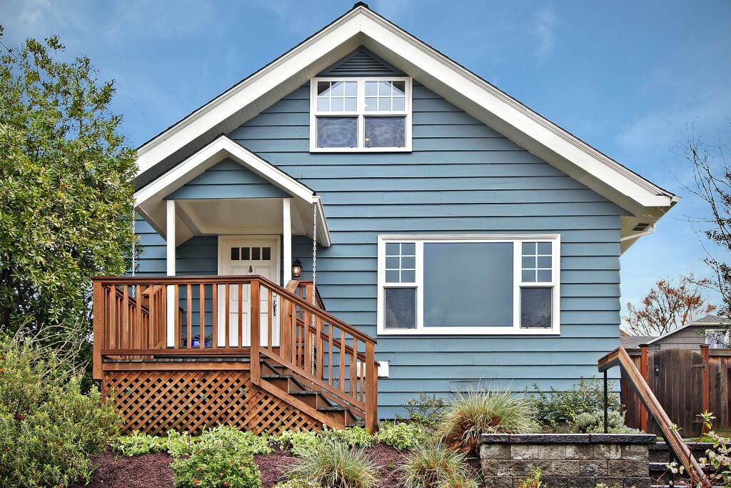 Property Photo:  6108 Corliss Ave N  WA 98103 