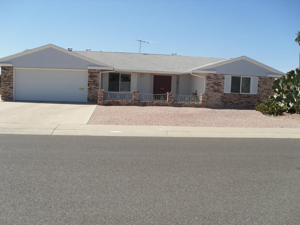Property Photo: 9625 W Hidden Valley Circle AZ 85351