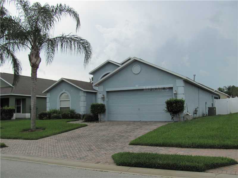 Property Photo: 856 Knightsbridge Circle FL 33896