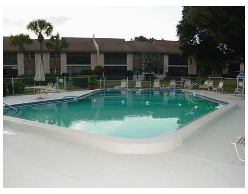 Property Photo:  2405 Clubhouse Circle 204  FL 34232 