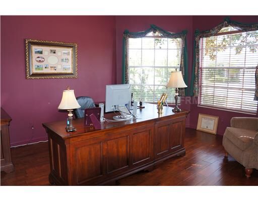 Property Photo:  10510 Brentford Drive  FL 33626 