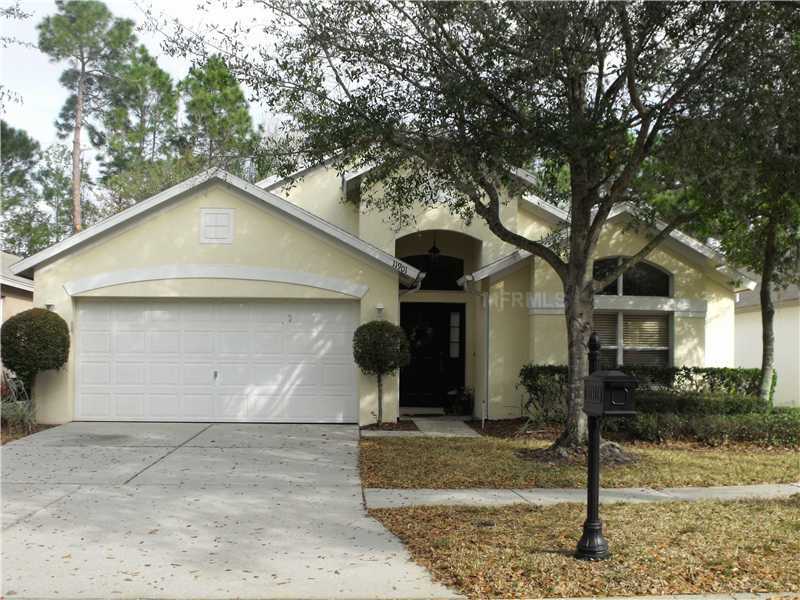 Property Photo:  11901 Derbyshire Drive  FL 33626 