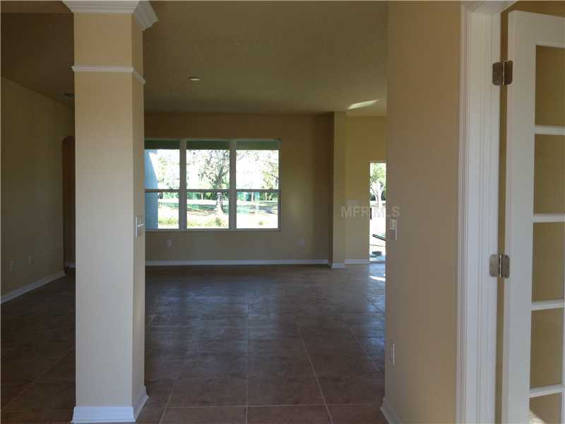 Property Photo:  9112 Raes Creek Place  FL 34221 